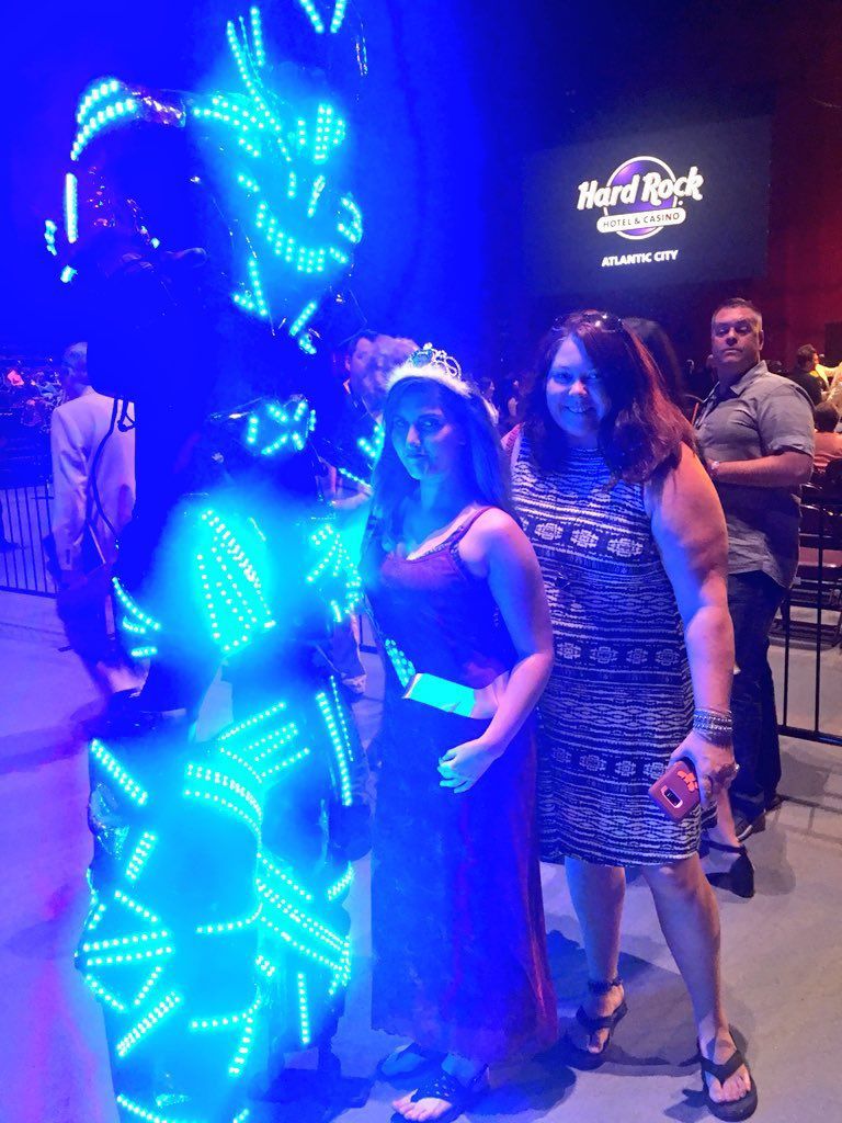 Hard Rock Cedarville Mother Daughter